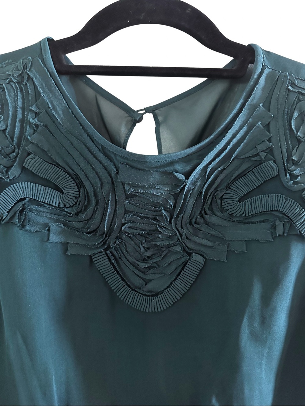 TIBI New York 100% Silk Teal Pleated Neckline Shift Dress Size 6 - Picture 3 of 6